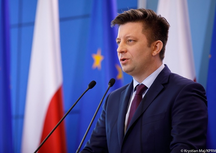 Po zaledwie dniu nieobecności wrócił kanał publikujący maile członków rządu