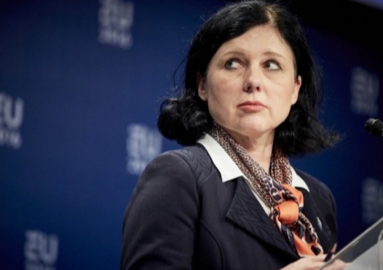 Viera Jourova jednoznacznie o związku między polskim sądownictwem a Krajowym Planem Odbudowy.