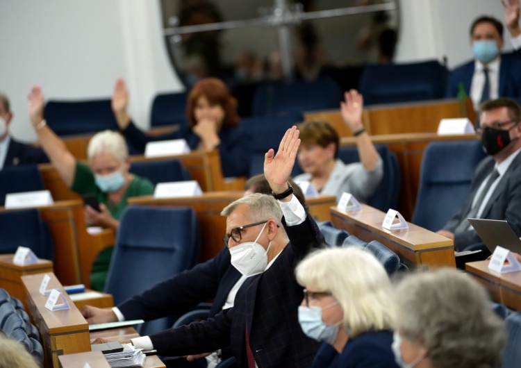  Senat wyraził zgodę na nowego Rzecznika Praw Obywatelskich. Gorące komentarze internautów