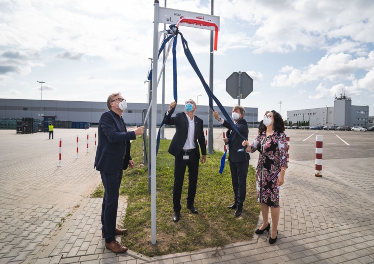  Ulica Solidarności – symboliczne zakończenie rozbudowy fabryki Volkswagen Poznań