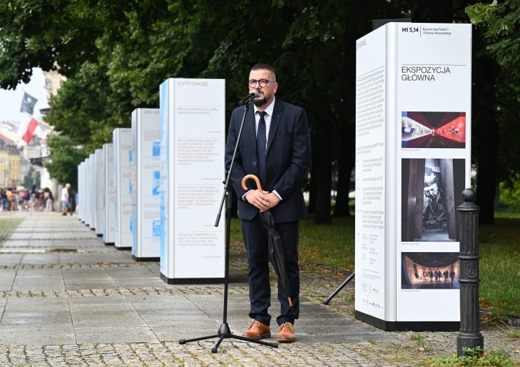  [FOTORELACJA] Wernisaż wystawy „Czas to miłość” poświęconej Prymasowi Wyszyńskiemu