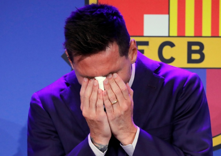 Odchodzący z Barcelony Leo Messi zorganizował pożegnalną konferencję prasową. Pożegnalna konferencja Messiego. Piłkarz rozpłakał się przed dziennikarzami [WIDEO]