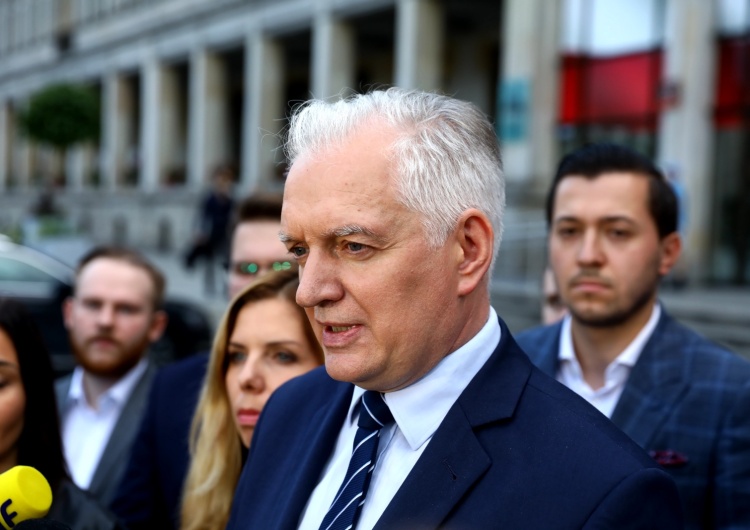 „Otrzymywali bardzo atrakcyjne propozycje handlowe od PiS”. Zaskakujące słowa Gowina