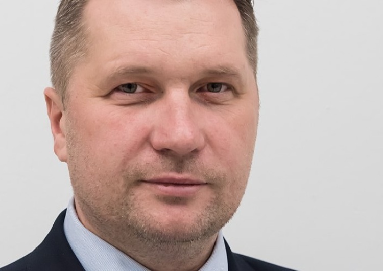 minister Przemysław Czarnek Minister Czarnek: religia nigdy nie będzie obowiązkowa