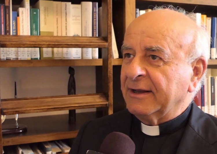 abp V. Paglia Watykan odpowiada na pomysł 