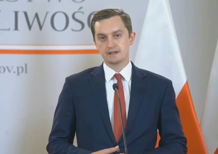 Adwokat nawoływał do napaści na funkcjonariusza SG? Kaleta: Zleciłem przygotowanie polecenia wszczęcia postępowania dyscyplinarnego