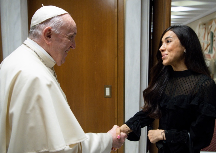 Papież Franciszek, Nadia Murad  Papież spotkał z noblistką Nadią Murad: 