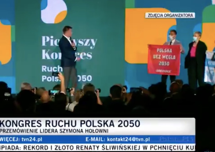  Tego Hołownia się nie spodziewał. Greenpeace wtargnął na kongres Polski 2050. „Polska bez węgla 2030” [WIDEO]