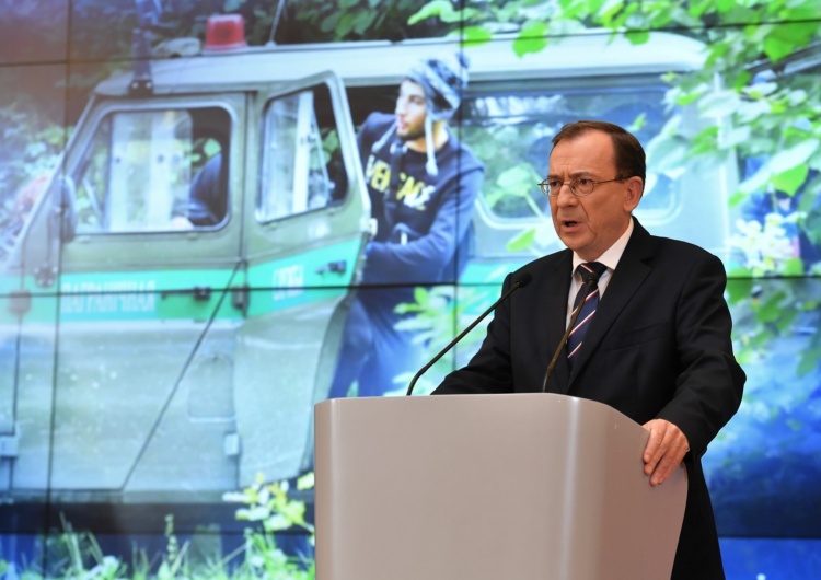 WARSZAWA KONFERENCJA PRASOWA PREMIERA MORAWIECKIEGO [FOTO] Przedstawiono zdjęcia pokazujące 