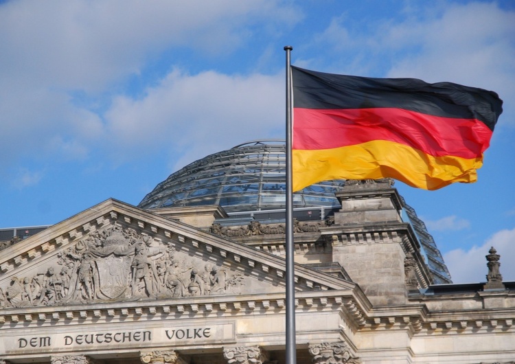  Niemieckie MSZ: Rosja odpowiedzialna za ataki na Bundestag