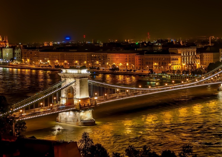 Budapeszt, most Széchenyiego Trwa Międzynarodowy Kongres Eucharystyczny w Budapeszcie