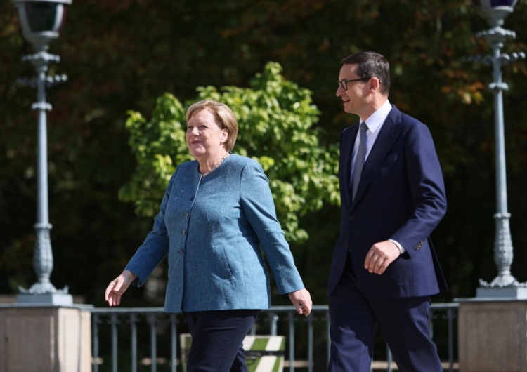  Premier powitał Angelę Merkel w Warszawie. To ostatnia podróż kanclerz do Polski