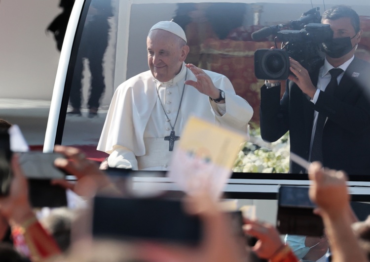 papież Franciszek Papież Franciszek: Małżeństwo jako sakrament to mężczyzna i kobieta, a aborcja to zabójstwo