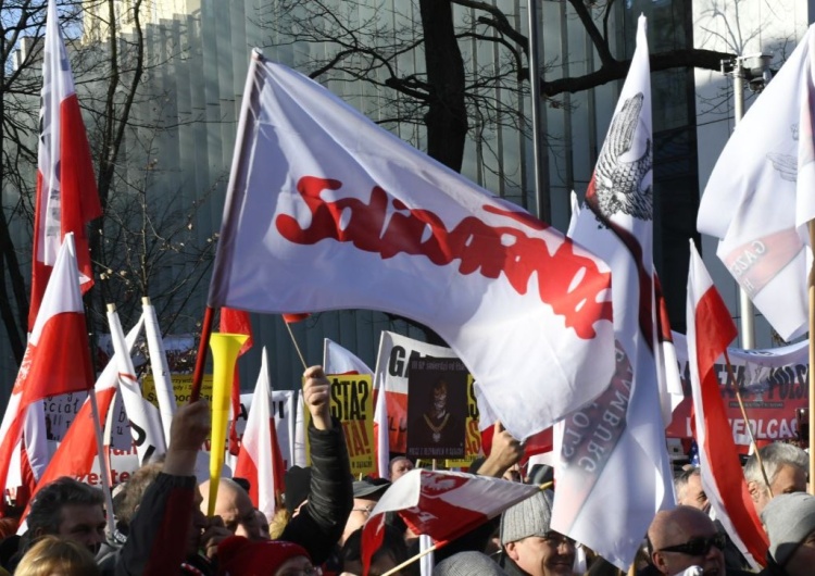  Dziś rocznica powstania Solidarności. 17 września 1980 r. powstał Niezależny Samorządny Związek Zawodowy 