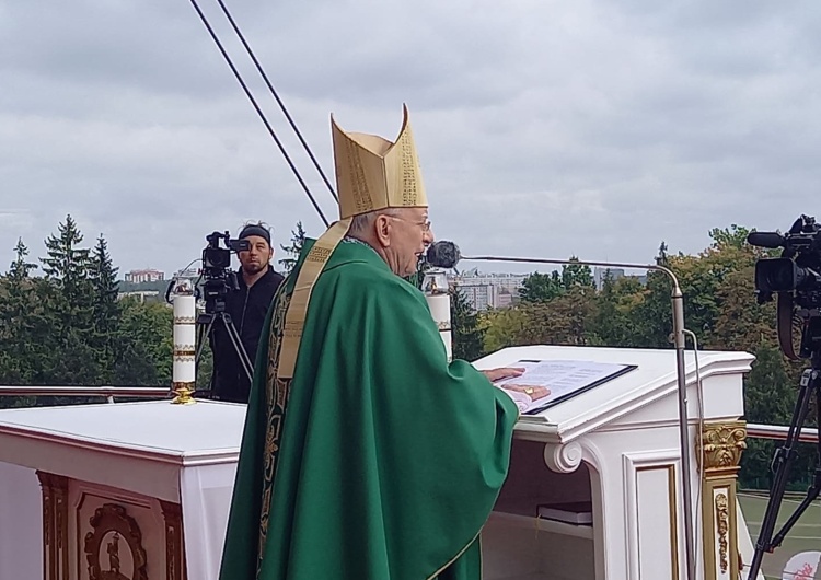 abp Marek Jędraszewski [XXXIX Pielgrzymka Ludzi Pracy] Abp Jędraszewski: JP2 mówił o 