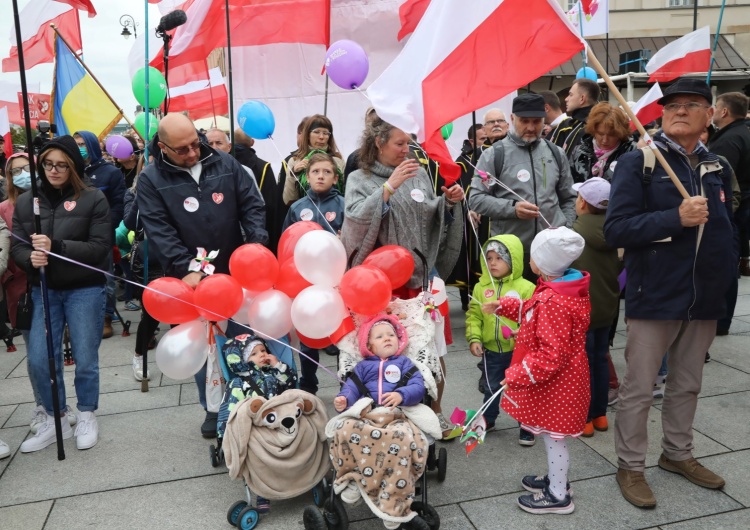 Narodowy Marsz Życia i Rodziny [Nasz Patronat] Wojownicy Maryi, Klepacka, Pospieszalski... Tak było na Narodowym marszu Życia i Rodziny