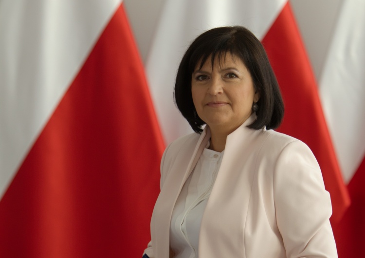 poseł Urszula Rusecka Poseł Urszula Rusecka pomaga nielegalnie zwolnionym