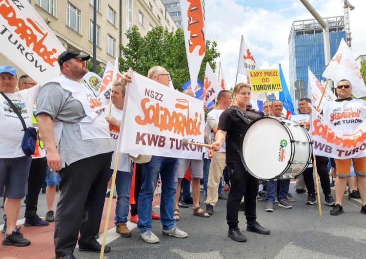 9.06.2021. Manifestacja „Solidarności” w Warszawie Wojciech Ilnicki „S” KWB Turów: Szykujemy się do wyjazdu do Luksemburga