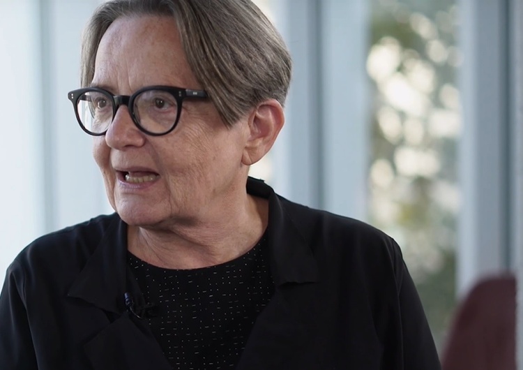 Agnieszka Holland Holland porównuje Straż Graniczną do strzelających do uciekinierów strażników Muru Berlińskiego a Podlasian nazywa