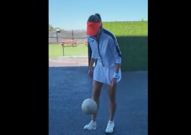  [VIDEO] Nie tylko tenis? Magda Linette pokazała próbkę umiejętności piłkarskich