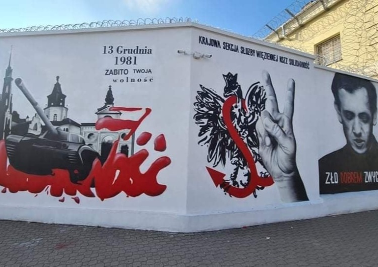  W Siedlcach powstał mural upamiętniający 40. rocznicę wprowadzenia stanu wojennego