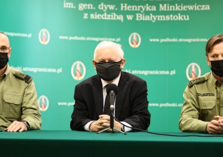 „Nie ma naporu ze strony uchodźców”. Trwa konferencja Jarosława Kaczyńskiego