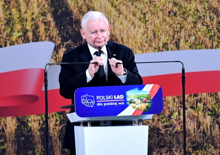 Szef PiS: Trzeba by rolnicy łączyli się w większe grupy, wtedy ceny nawozów mogą być niższe