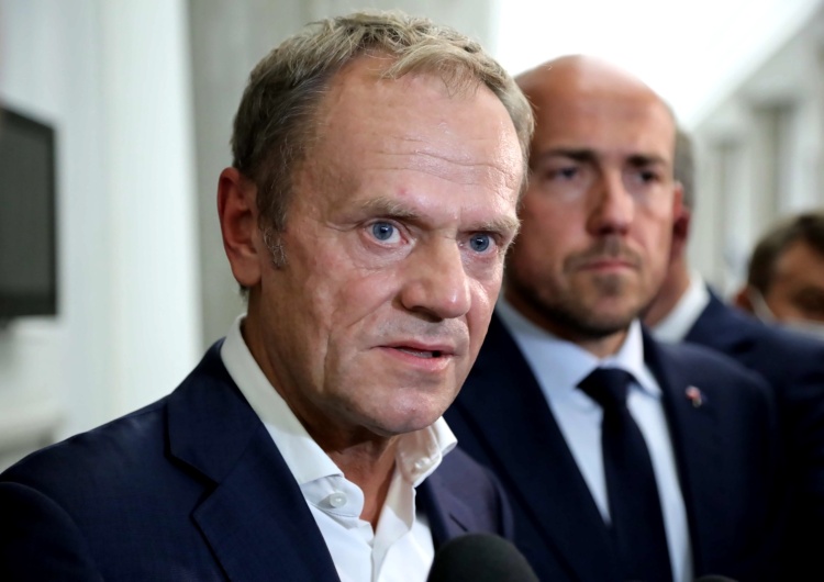  „Czy Tusk naciskał na opóźnienie polskiego KPO?”. Europoseł PiS składa interpelację do KE