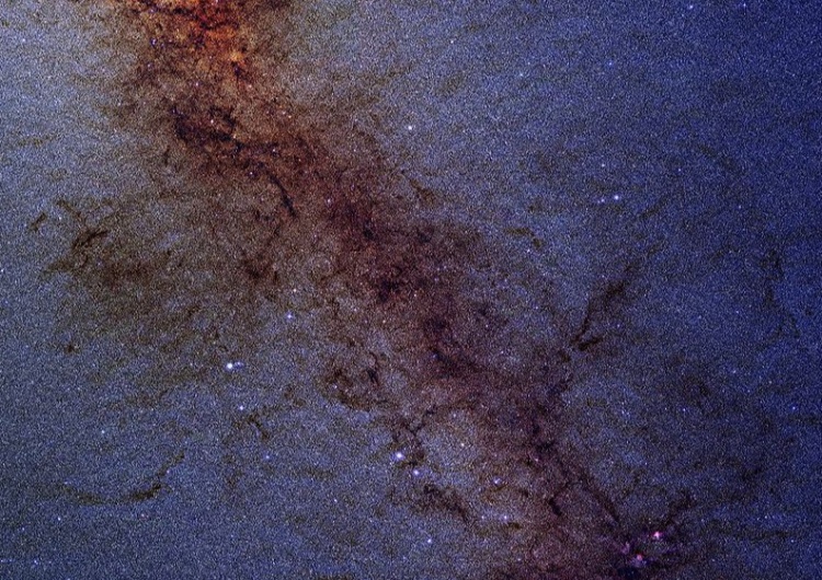 Obraz centrum Galaktyki zarejestrowany w podczerwieni przez jeden z teleskopów 2MASS [Felieton 