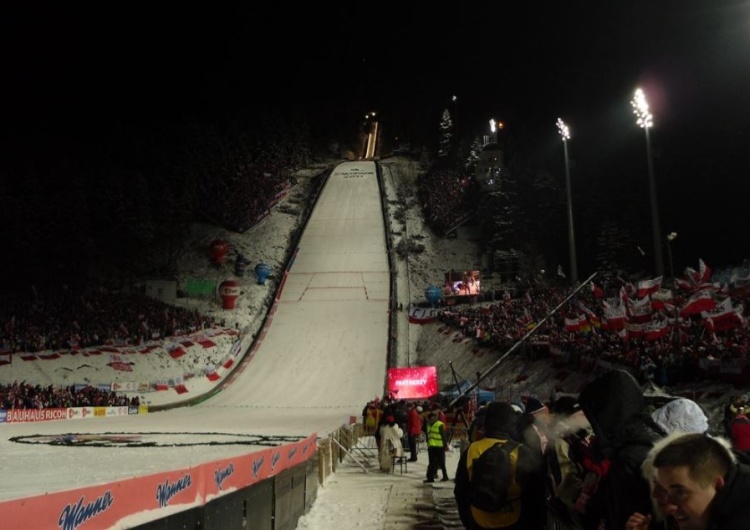 Wielka Krokiew TVN zarobi krocie na skokach narciarskich. 