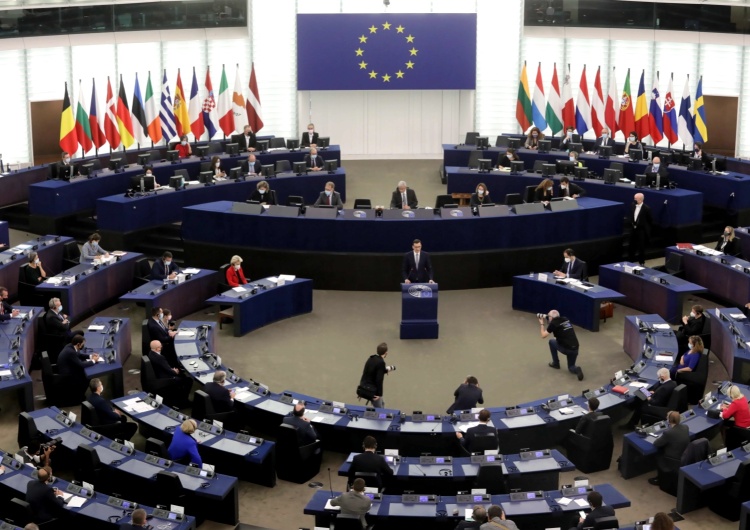 Ostra reakcja przewodniczącego PE. Zapowiedział pozew przeciwko Komisji Europejskiej