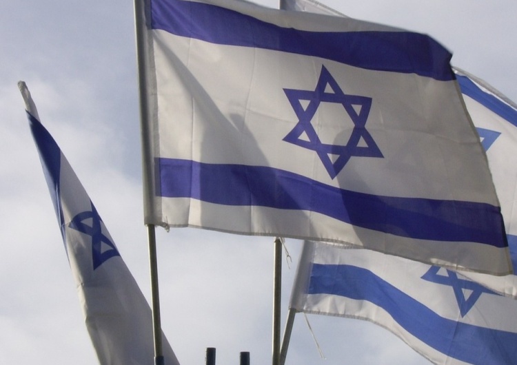 flagi Izraela Izrael zdelegalizował sześć palestyńskich organizacji humanitarnych. ONZ krytykuje. USA chcą wyjaśnień