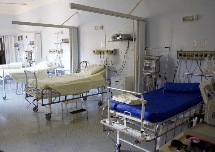 Szpital Prawie pięć tysięcy Polaków w szpitalach z powodu COVID-19
