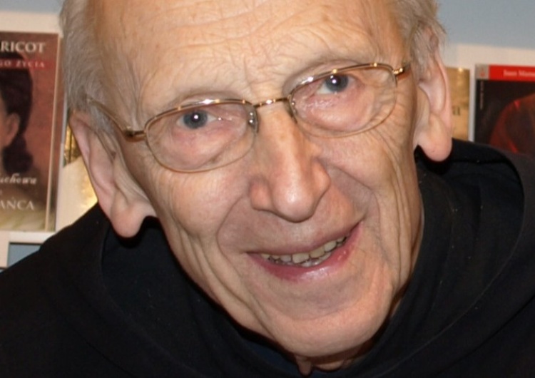 o. Leon Knabit