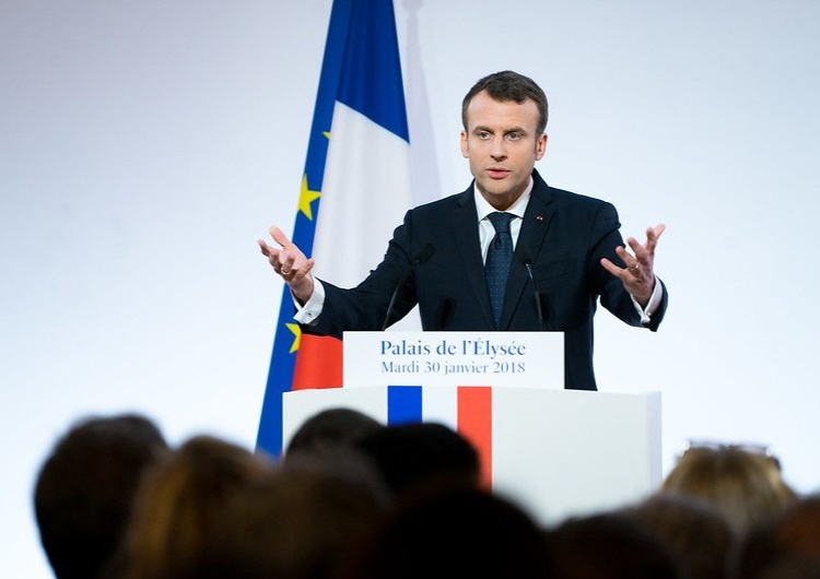 Macron zarzucił kłamstwo premierowi Australii. Ten w odpowiedzi pokazał prywatnego SMS-a