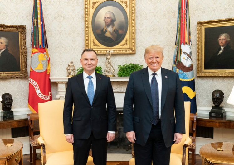 Donald Trump otrzyma odznaczenie od polskiego prezydenta? Poseł Solidarnej Polski złożył wniosek