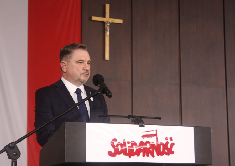 „Prosimy o wsparcie w tej sprawie”. List Piotra Dudy do szefa EKZZ