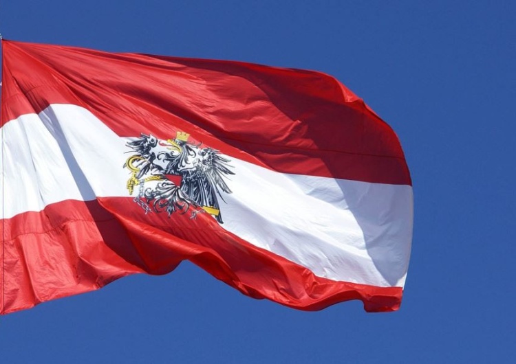„Austria z całą solidarnością popiera Polskę”