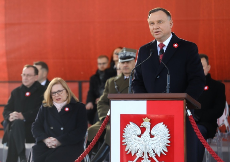  Andrzej Duda: 