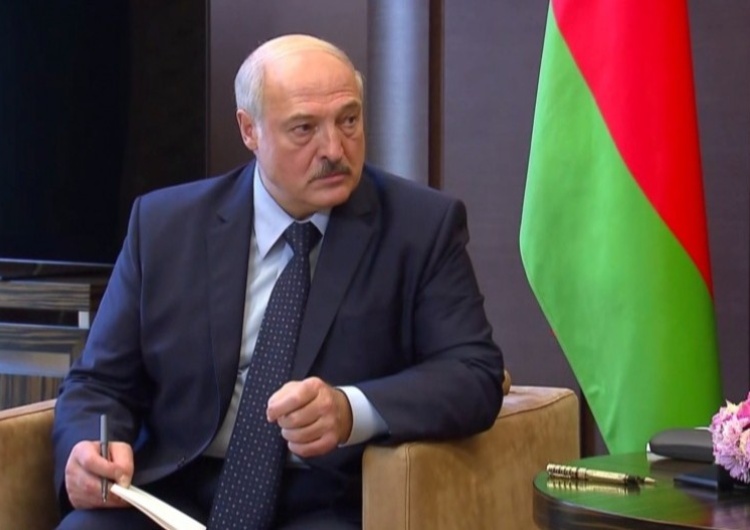 Aleksandr Łukaszenka Łukaszenka zagroził odcięciem dostaw gazu w odpowiedzi na sankcje UE