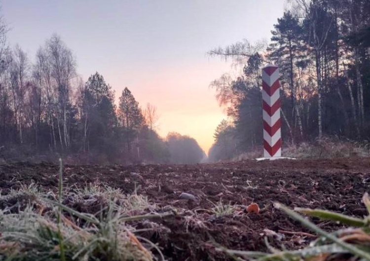 Polska granica pozostaje pilnowana Nawet w święto służby na granicy nie mają wytchnienia. Ponad 200 prób nielegalnego przekroczenia granicy w ciągu ostatniej doby