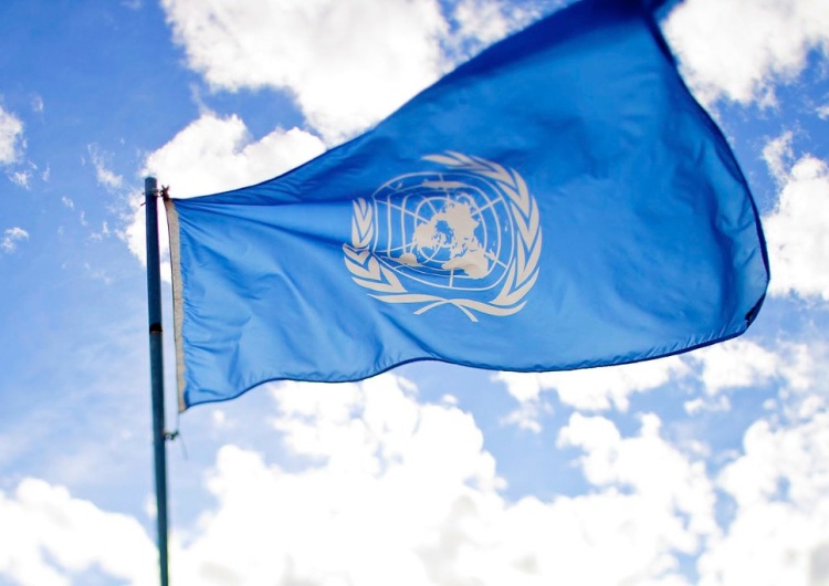 Flaga ONZ Starcie Rosji i państw zachodnich w sprawie Białorusi. Gorąco na Radzie Bezpieczeństwa ONZ