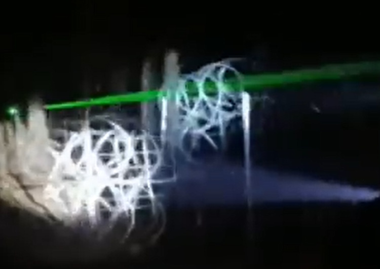 Laser na granicy Białoruskie służby usiłowały oślepić funkcjonariuszy Straży Granicznej? Jest nowy film [VIDEO]