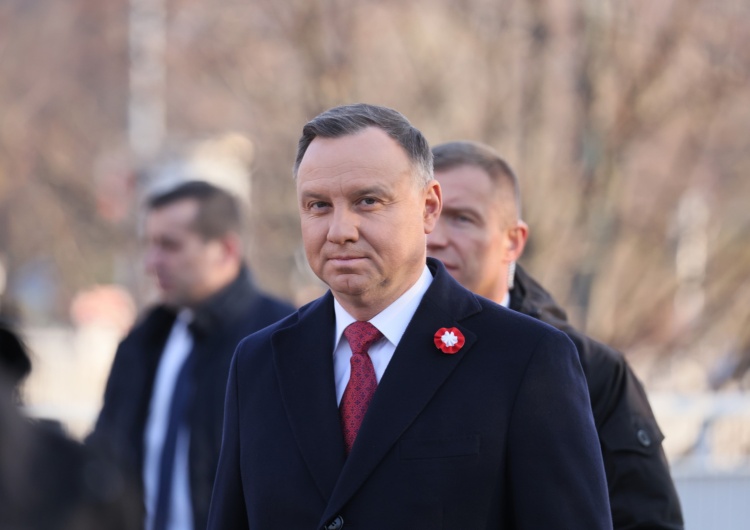 Orędzie Andrzeja Dudy. „W ostatnich dniach nasz kraj stał się celem ataku hybrydowego”