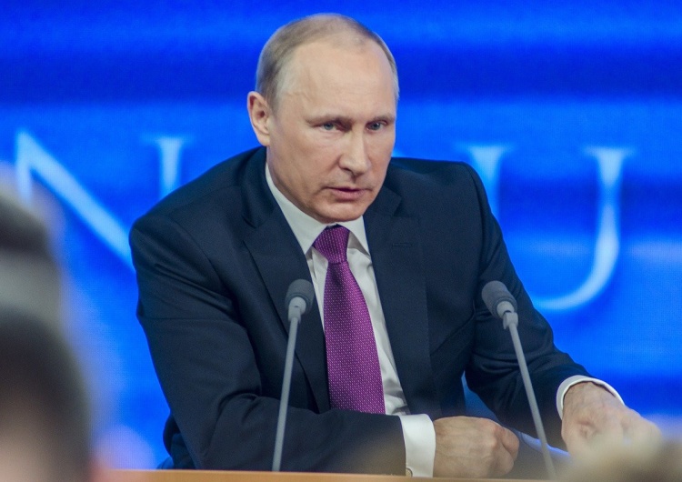 Niemiecki dziennik: „Wielu w Brukseli uważa, że Europa jest systematycznie «testowana» i że stoi za tym Putin”
