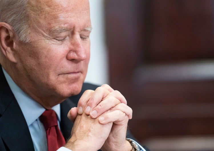  Biden niewystarczająco sprawny umysłowo, by sprawować urząd? Tak uważa niemal połowa Amerykanów