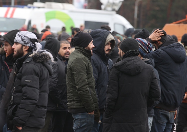 SG o zajściach na granicy: Największa grupa siłowo forsująca granicę liczyła ok. 200 osób