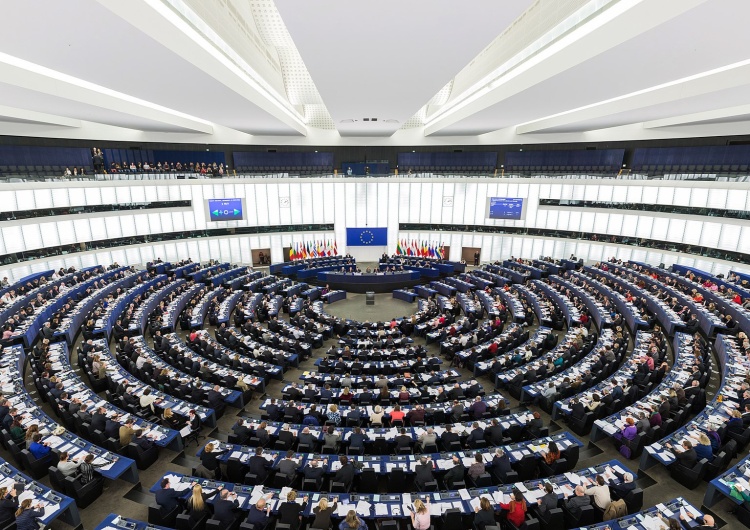  Le parlement européen fomenterait-il un coup d'état en Pologne? 