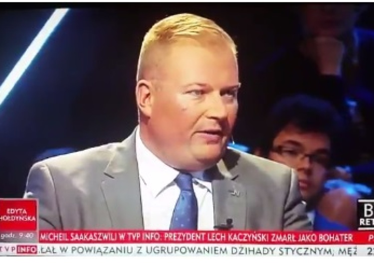 zrzut ekranu [video] Zembaczyński z .N: Rząd niemiecki teraz wpakuje pieniądze do walizki i przywiezie Kaczyńskiemu?