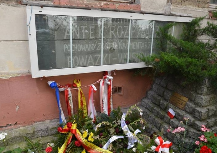 Dziś 73. rocznica śmierci Antka Rozpylacza, symbolu bohaterstwa młodzieży powstańczej